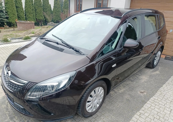 Opel Zafira cena 33900 przebieg: 203000, rok produkcji 2015 z Gniezno małe 79